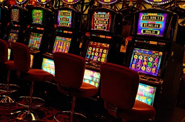 54 2d Live Dealer Tables Built for Indonesia